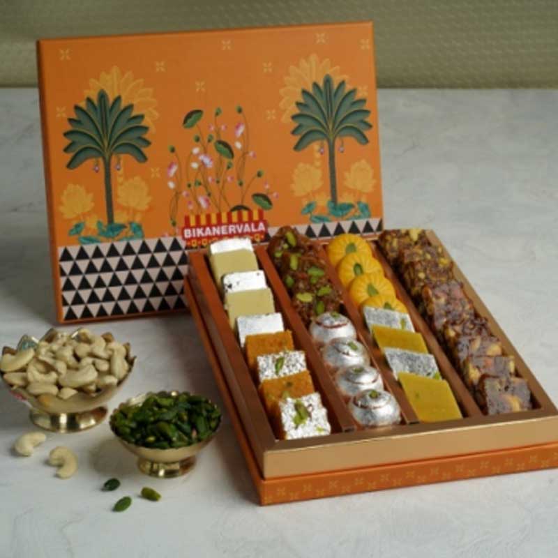 BK KAJU KHOYA GHEE MADHUR BAGH MIX 800GM